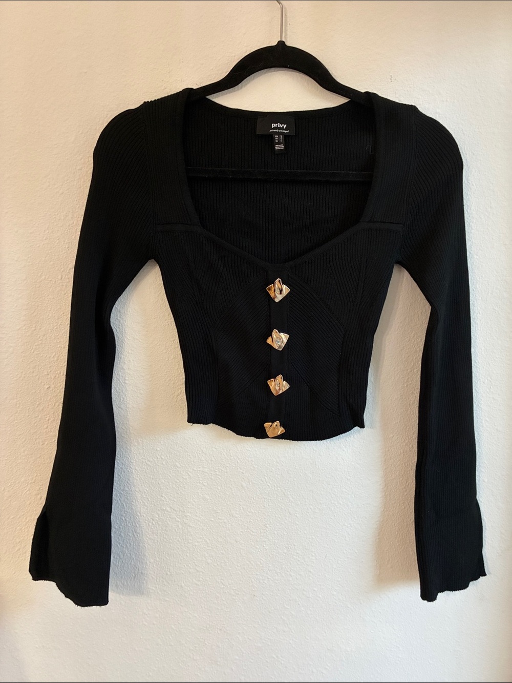 privy Black Ribbed Long-Sleeve Cropped Top with Gold Heart Buttons